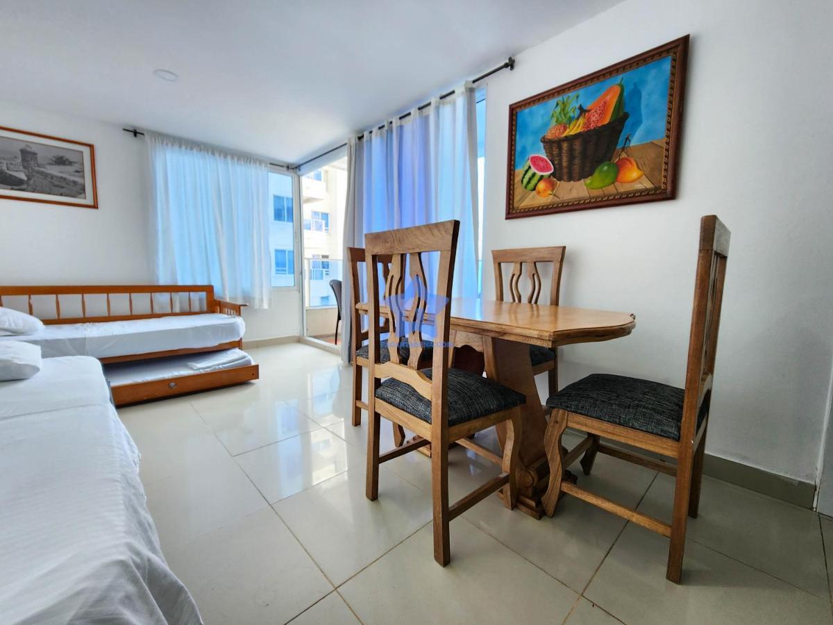 Apartamento Con Balcon - Piso Octavo